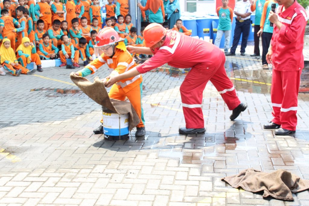 Simulasi Lawan "Si Jago Merah"