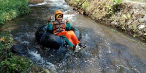 Sensasi Dibalik Water Tubing