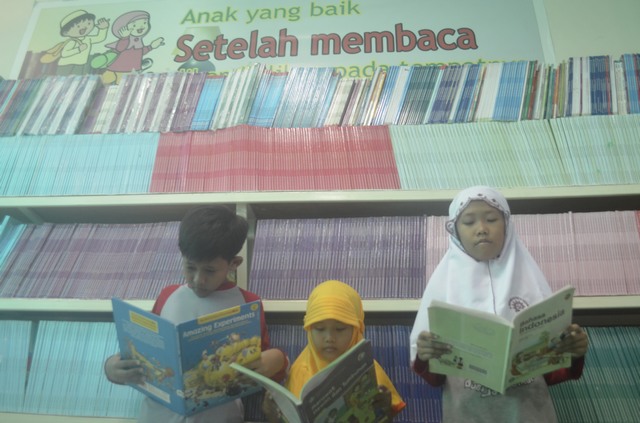 Ruang Baca Buku Nyaman