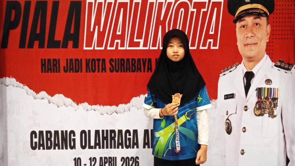 Sofia Nayla, Sabet Medali di Kejuaraan Anggar Piala Wali Kota